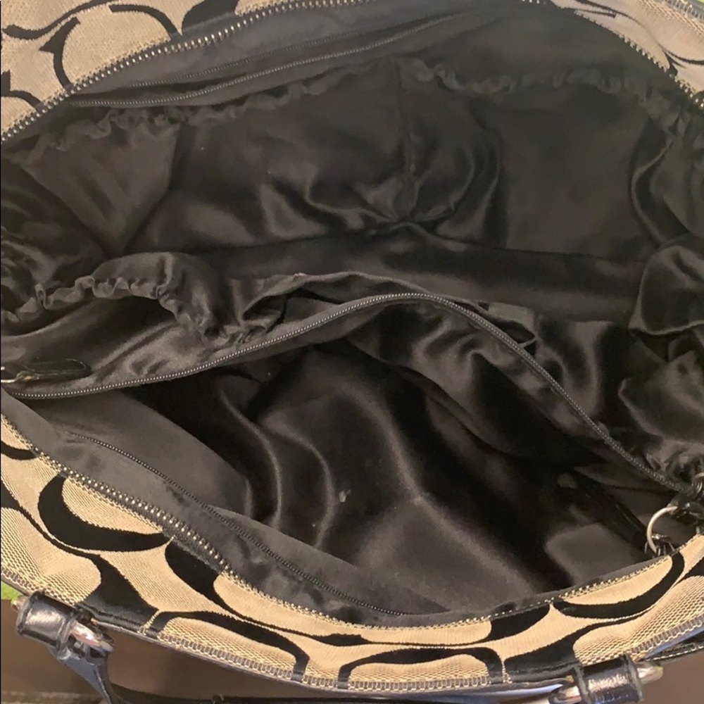 Large Coach Bag - Picture 3 of 7